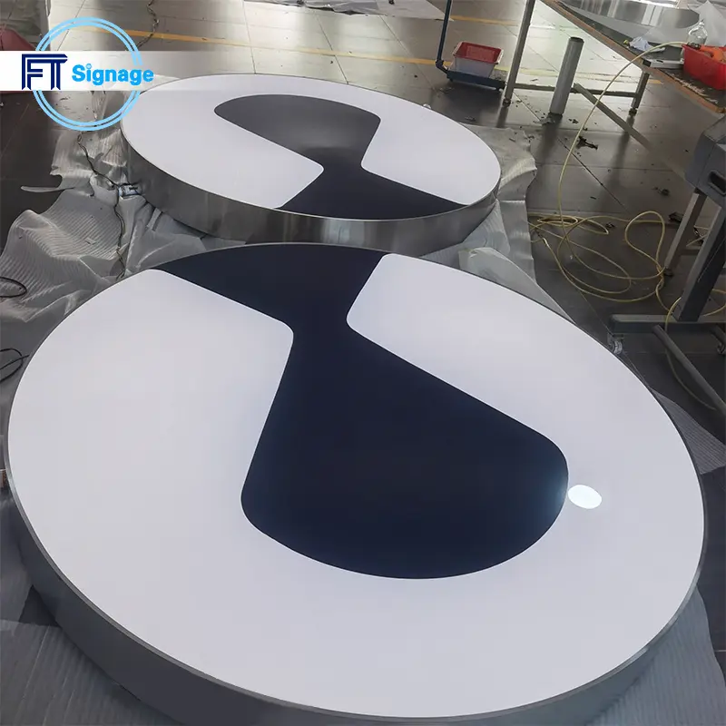 3D Car Logo Sign - 2