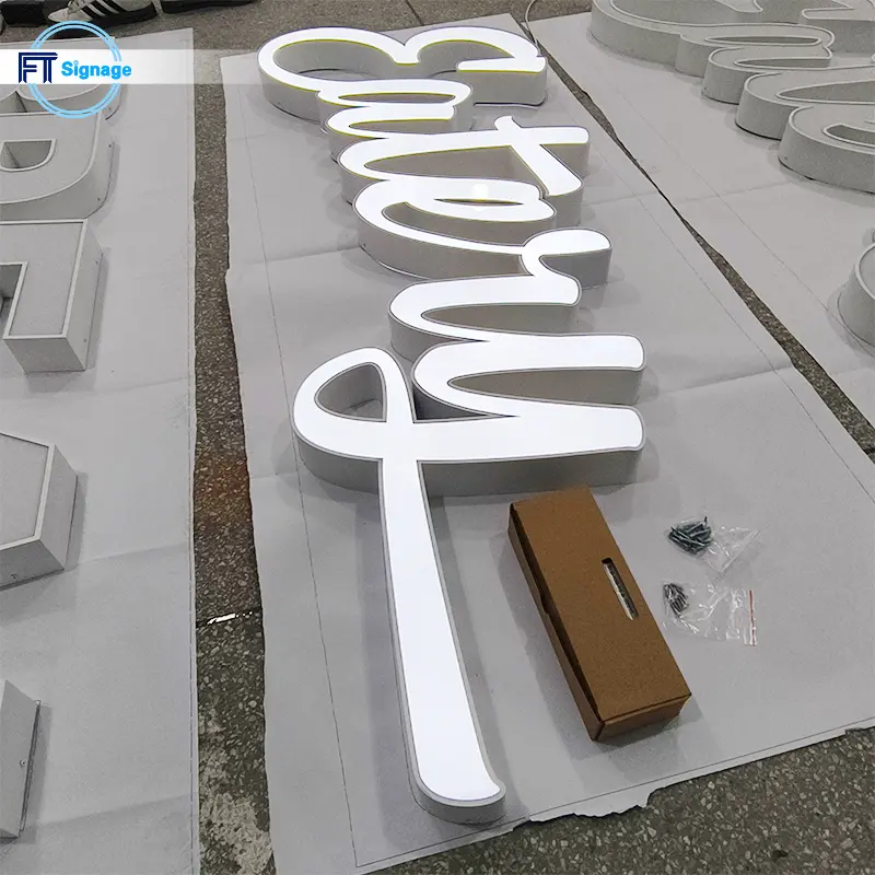 LED front-lit letters - 3