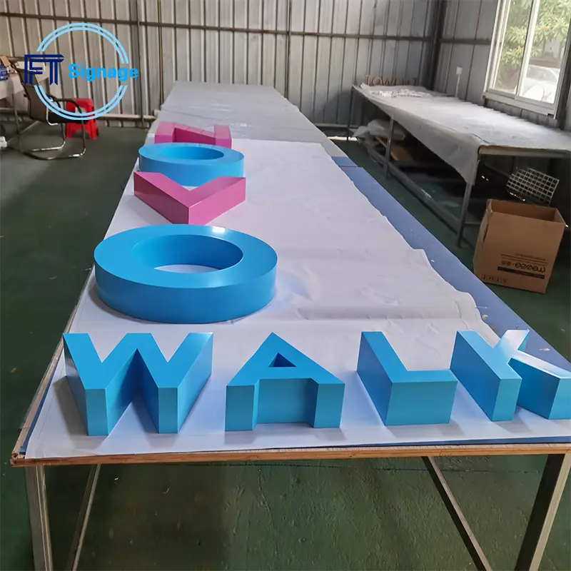 LED front-lit letters - 8