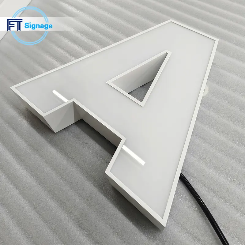 LED front-lit letters - 4