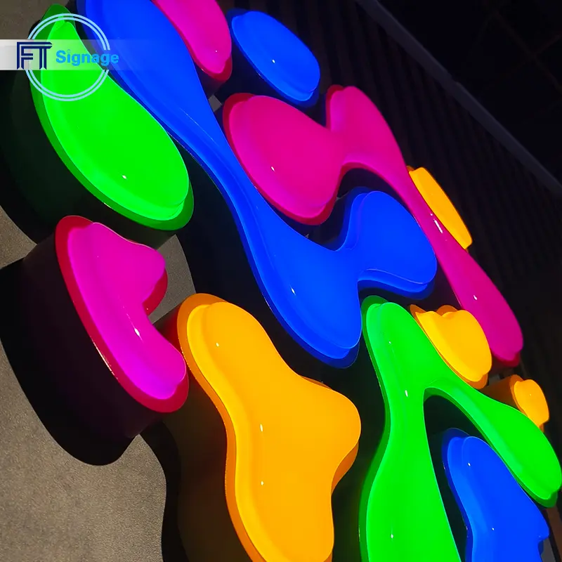 LED front-lit letters - 4