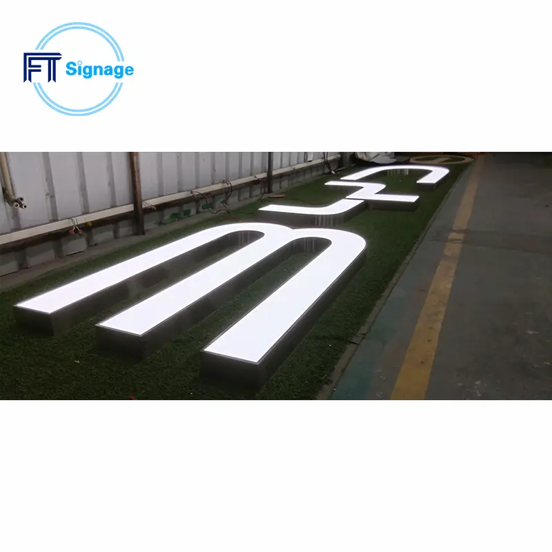 LED front-lit letters - 5
