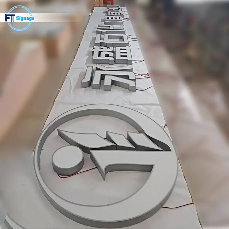 LED front-lit letters - 4
