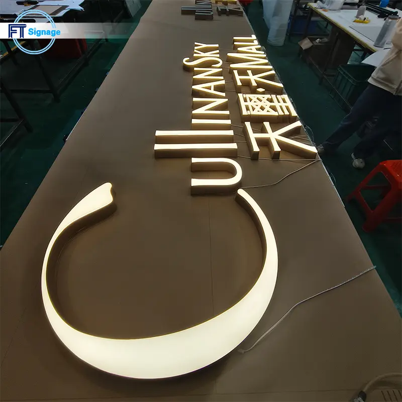 LED front-lit letters - 3