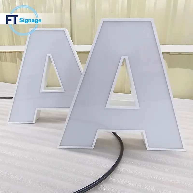 LED front-lit letters - 4