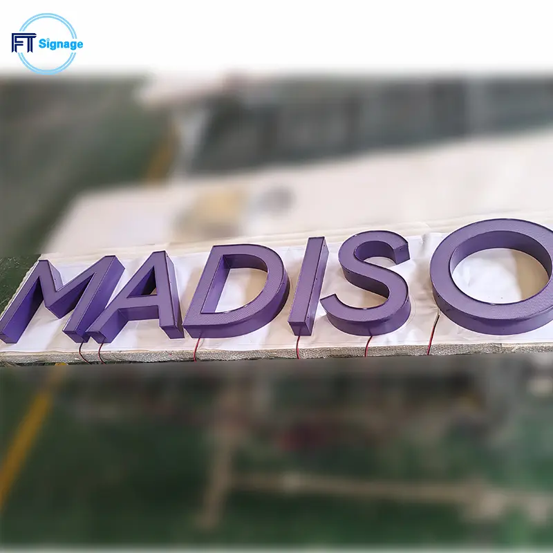 LED front-lit letters - 1