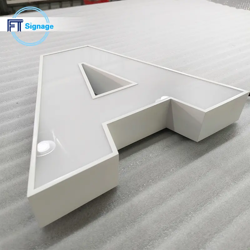 LED front-lit letters - 5