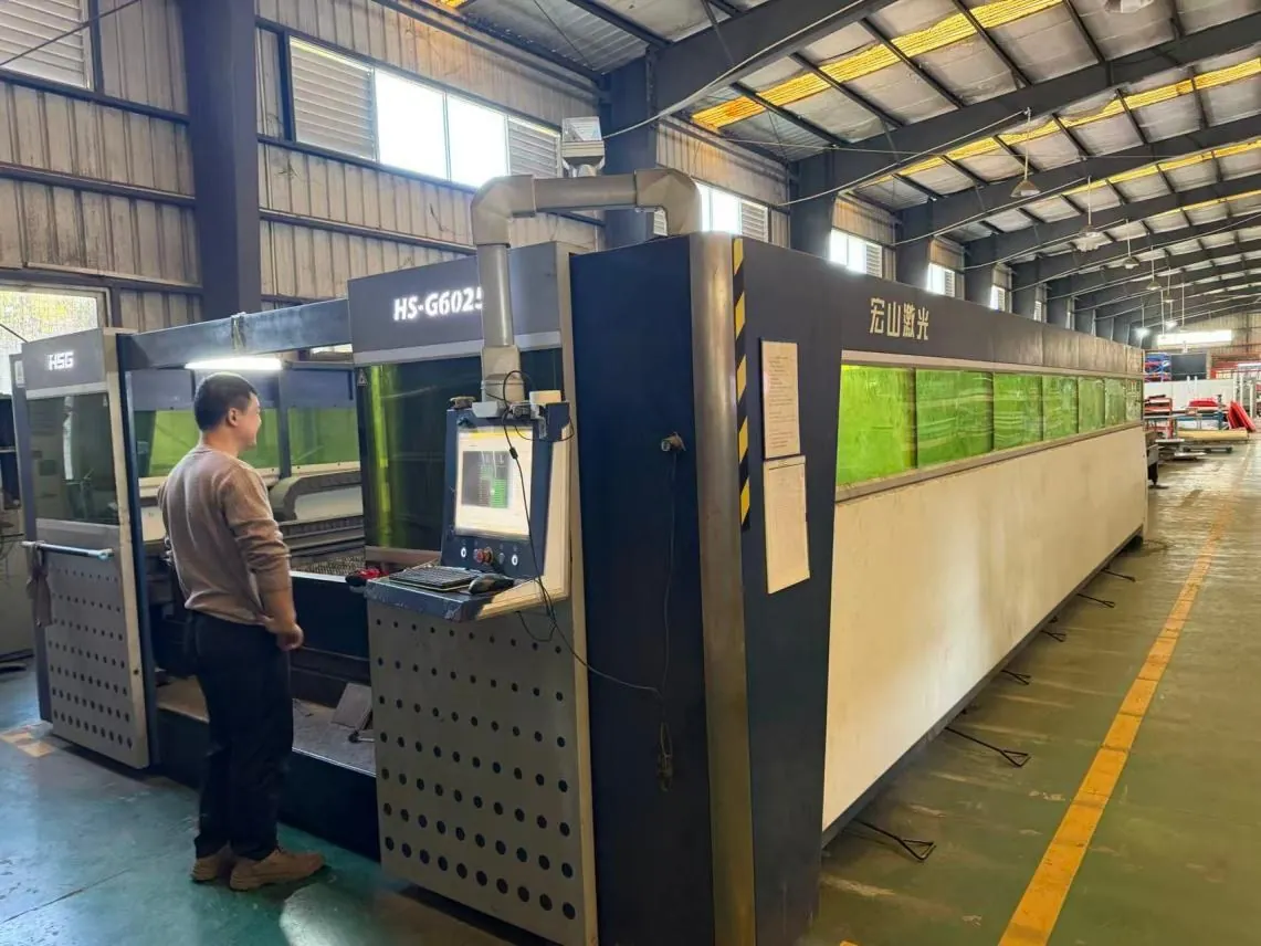 Laser cutting machine on the Bendo workshop production floor